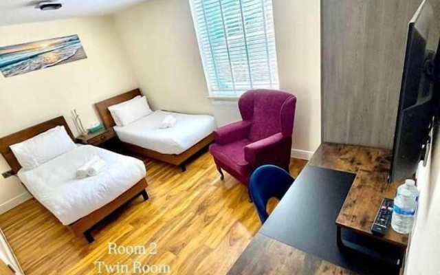 Silk Hotel