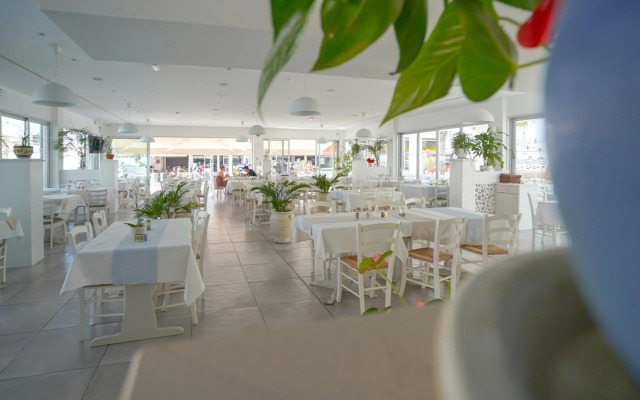 Melini Hotel Suites