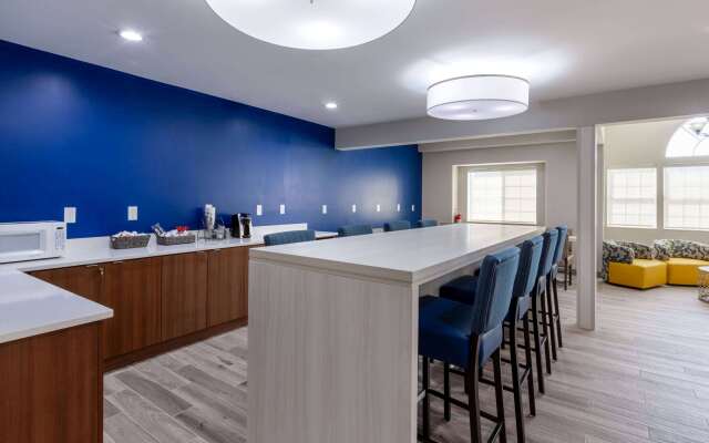 Microtel Inn & Suites by Wyndham Sunbury/Columbus North
