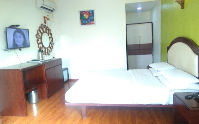 King Garden Hotel