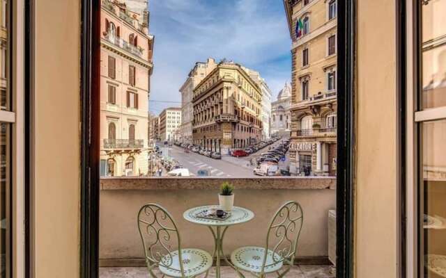 Cavour Colosseum with Balcony