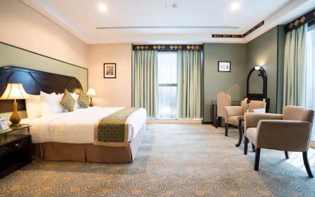 Awaliv International Hotel