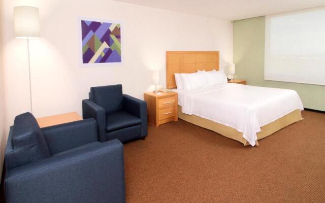 Holiday Inn Express Hotel & Suites Irapuato