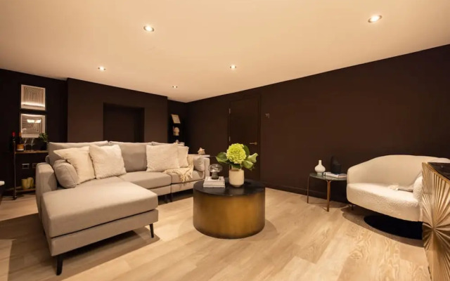 The Tyrwhitt Road Place - Lovely 2bdr Flat With Garden