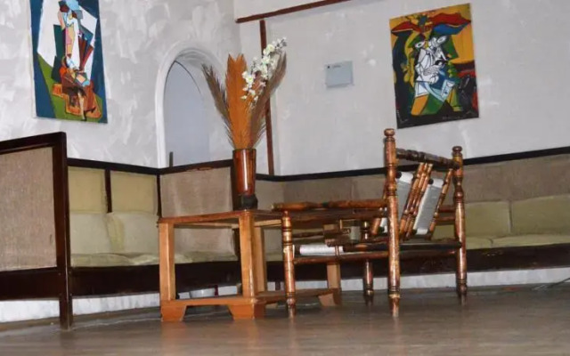 Tetri Saxli Hotel