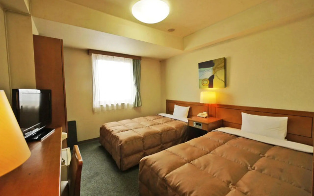 Hotel Route-Inn Yokkaichi