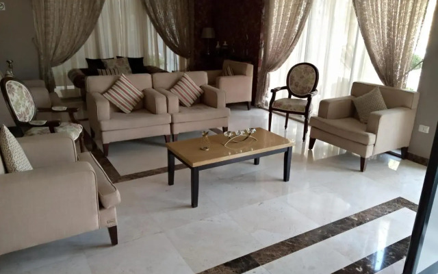 Shams al weibdeh hotel apartment