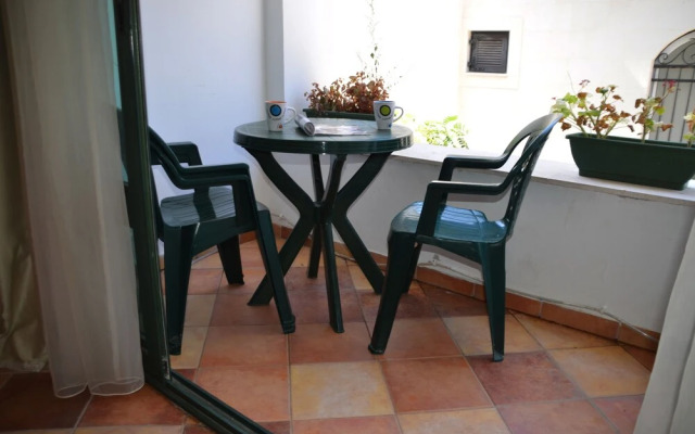 Secret Garden Apartments