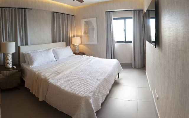 Modern Santo Domingo Apartment in Exclusive Naco Sector