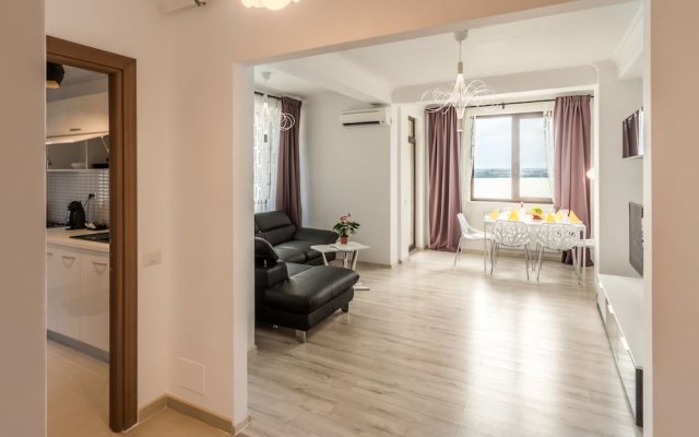Solid Residence Mamaia 385