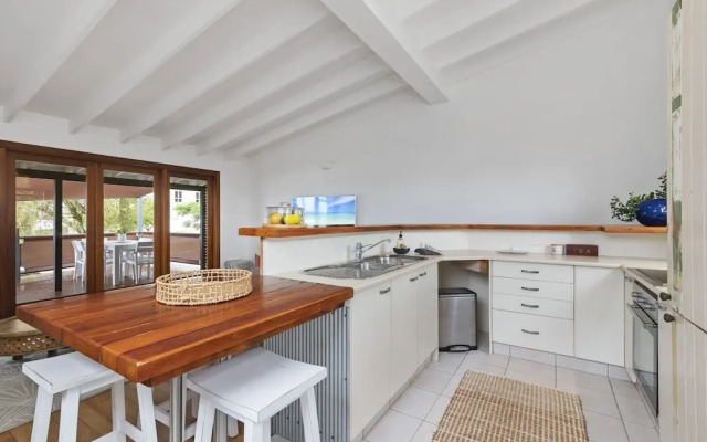 Castaway in Tugun
