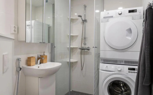 Tuomas´luxurious suites, Koivu