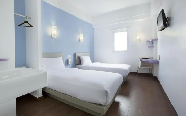 Amaris Hotel - Bandara Soekarno Hatta