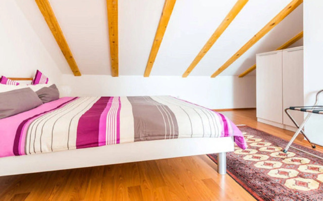 Rooms Raic