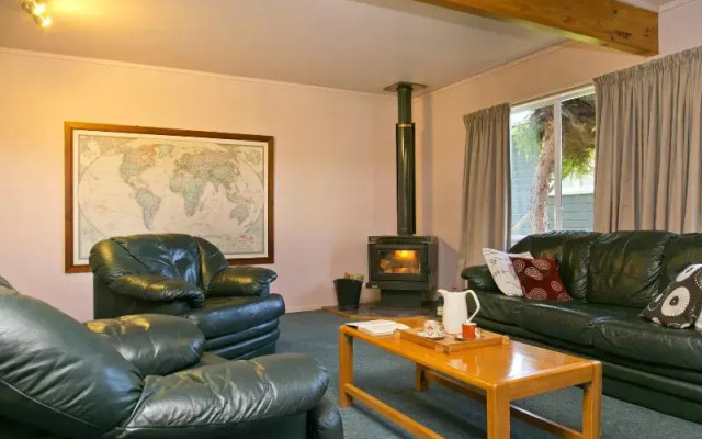 Howards Lodge