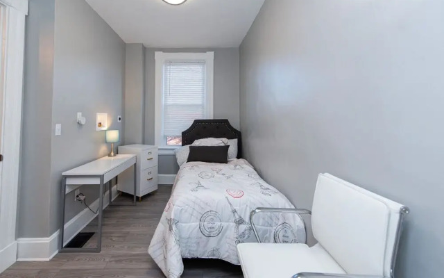 The Incline Suite 2