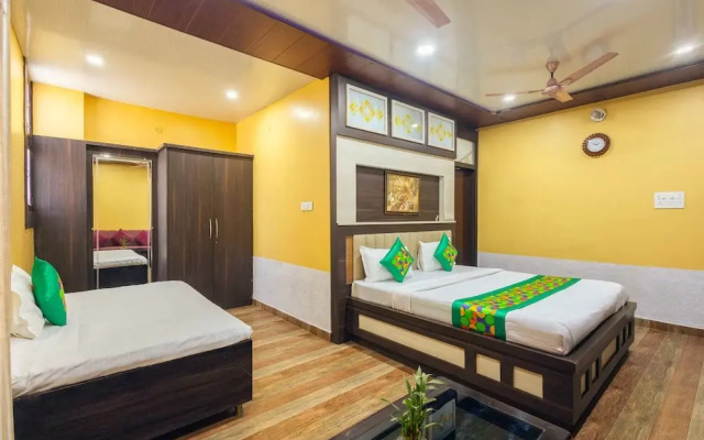 Treebo Saumendra Residency