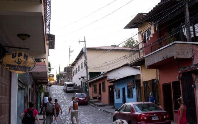 Hotel Posada de Belssy