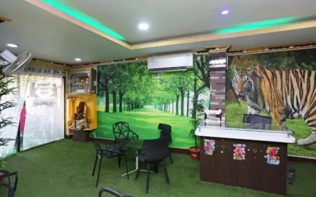 Prasanta Residency by OYO Rooms
