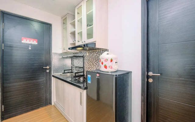 Comfort And Nice 2Br At Belmont Residence Puri Apartment