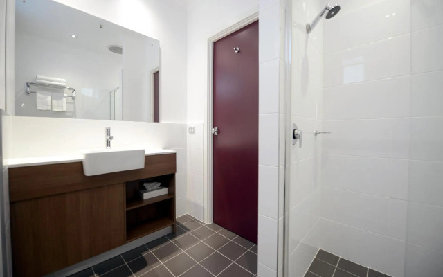 Grosvenor Hotel Adelaide by Accor