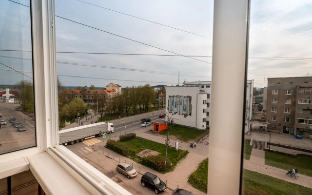 Penthouse apartment on Kirova Street 18