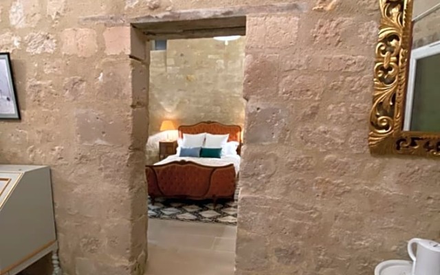 Chambre et belle terrasse