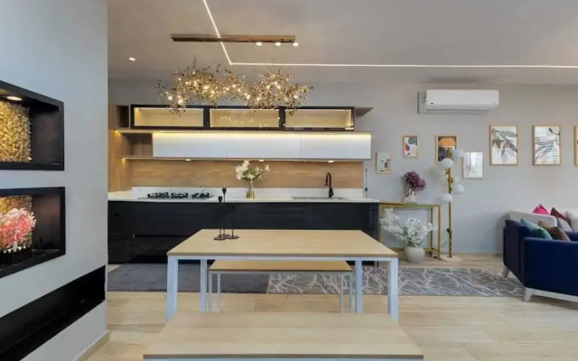 3BD Apt. With Garden in 9th District