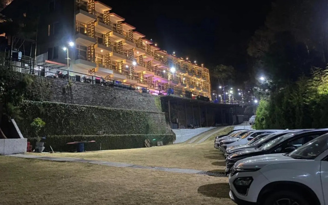 Wood Creek Resort & Spa Kasauli