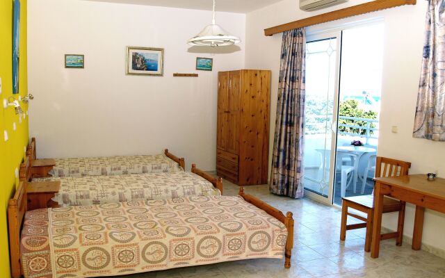 Marianthi Studios Stegna