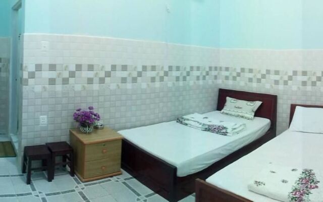 Vinh Lan Guesthouse