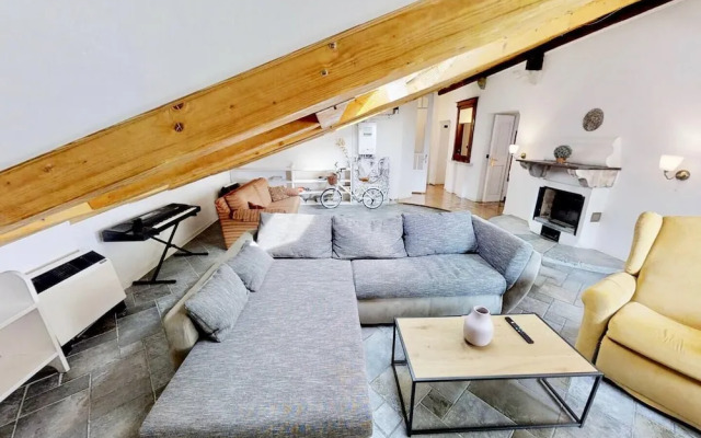 TriesteVillas Brand new attic - Old Town