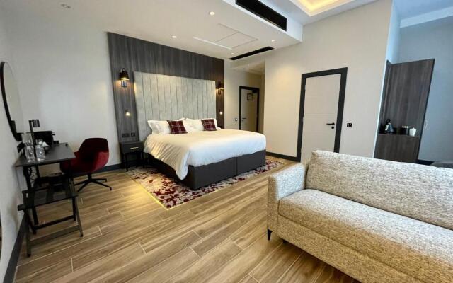 Tynecastle Park Hotel