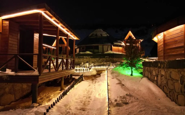 By Life Resorts Hotel