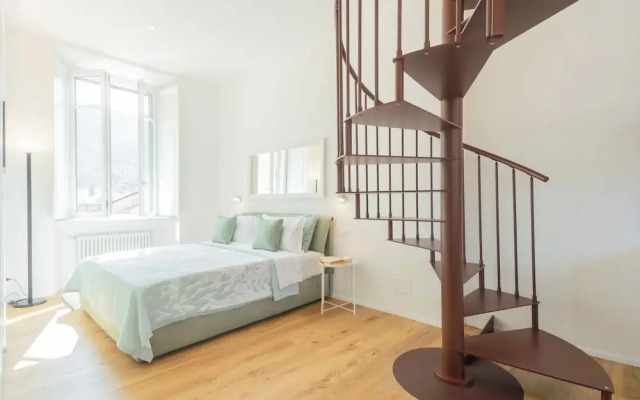 Rooftop Nest in Como City Center by Rent all Como