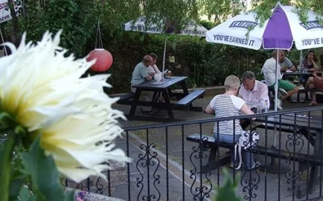 The Royal Oak Inn