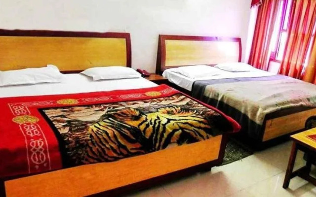 Hotel Kapoor Palace