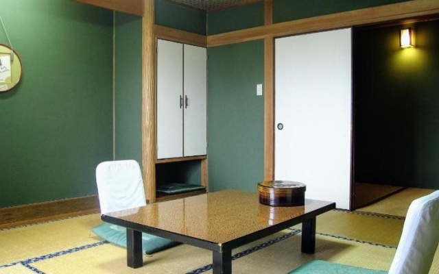 Ryokan Suigou – Guest Rooms – Yurihama