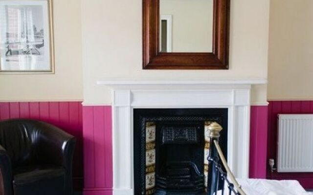 The George Hotel