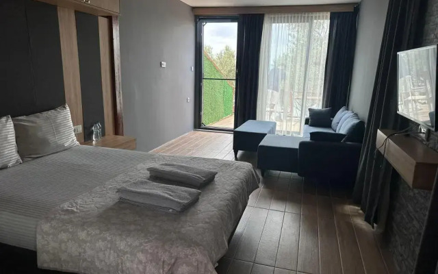 Qcunda Otel And Restaurant