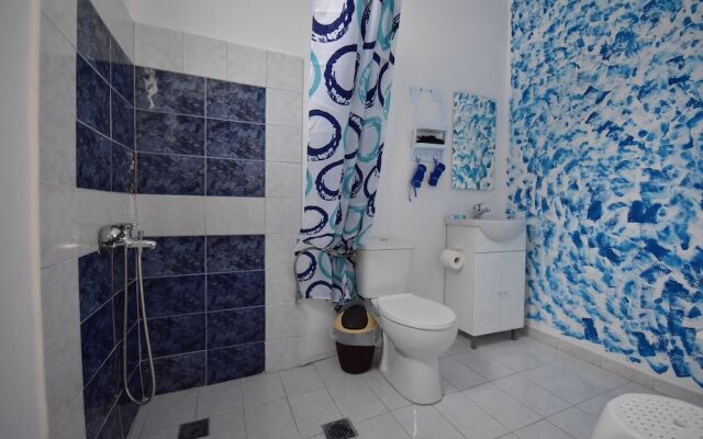 Agnoudas Guest House
