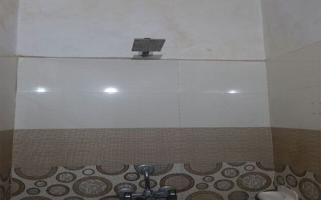 Hotel Jyoti Palace Vrindavan