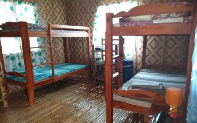 Titanic's Nipa Huts by Hiverooms
