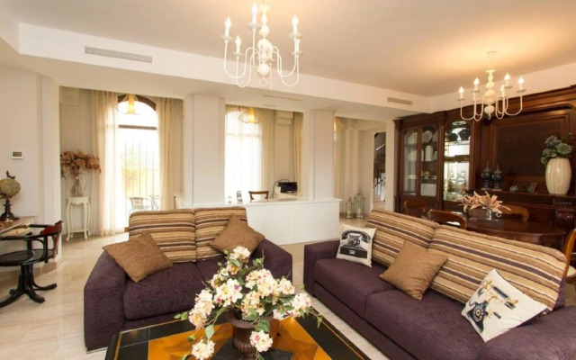 Villa Las Lomas de Marbella