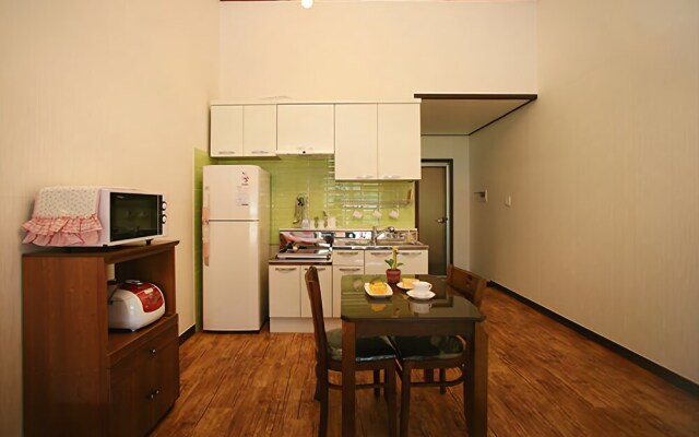 Mungyeong Fox Pension