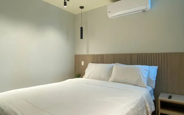 w Modern 1BR w AC Near Kennedy Park