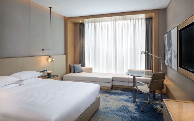 Courtyard by Marriott Zhengzhou Airport