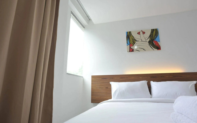 V Hotel