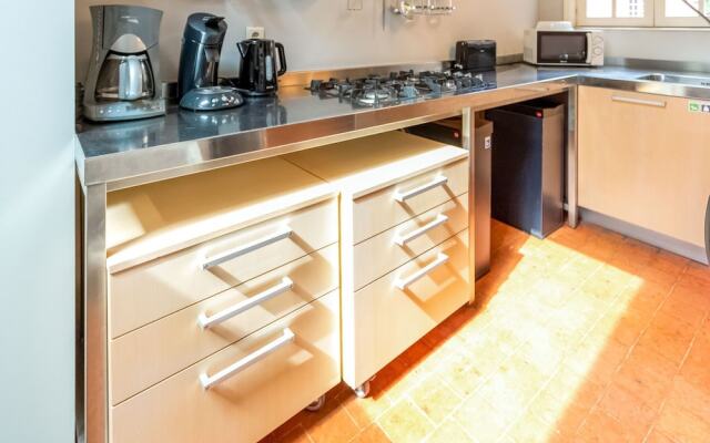 Boutique Holiday Home in Kruibeke with Garden