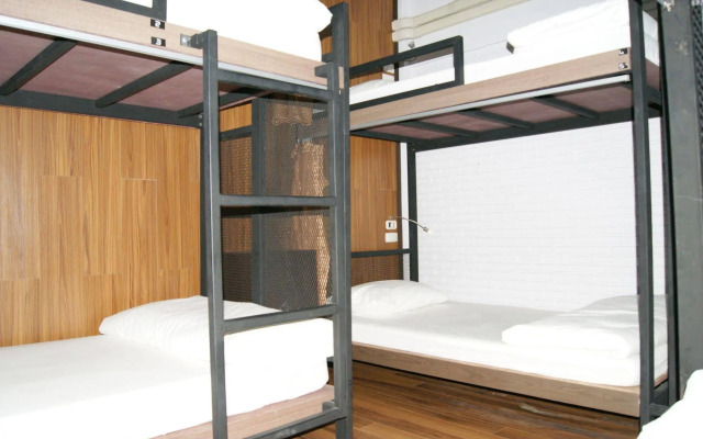 Yuan Hostel